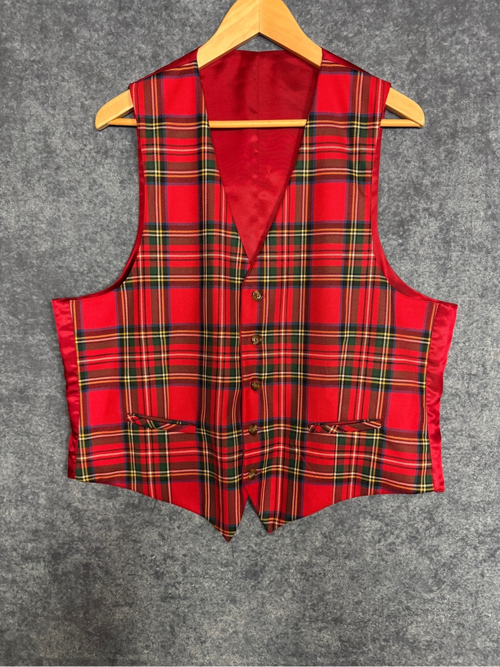 Classic Red Tartan Men's Vest 44R Reversible